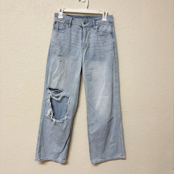 American Eagle Outfitters Denim - American Eagle High Rise Baggy Wide Leg Ankle Jeans Light Wash Denim Size 0R